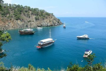 Relax Boat Tour